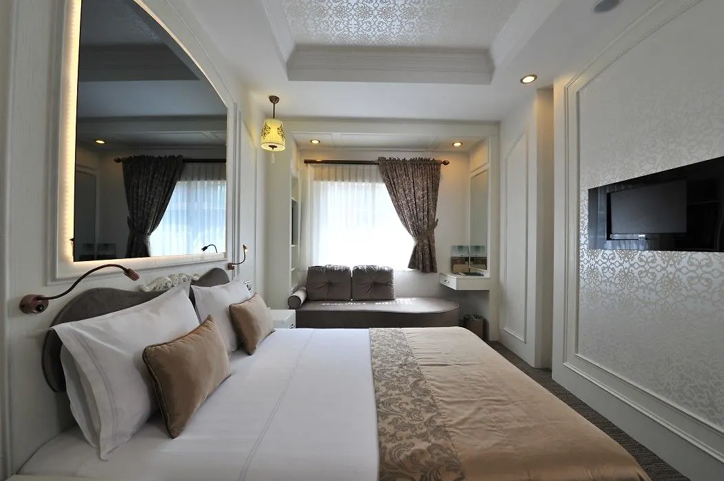 Hotel Yasmak Sultan Istanbul 4*,