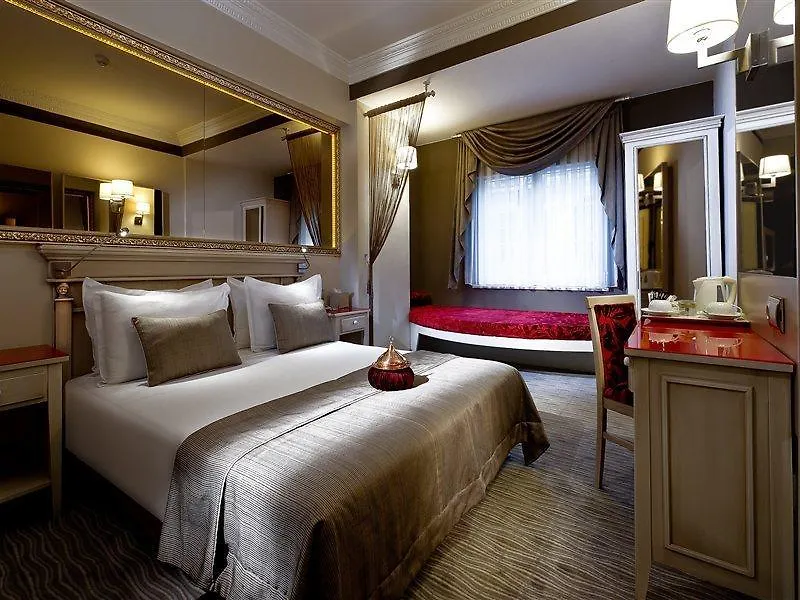 Hotel Yasmak Sultan Istanbul 4*,